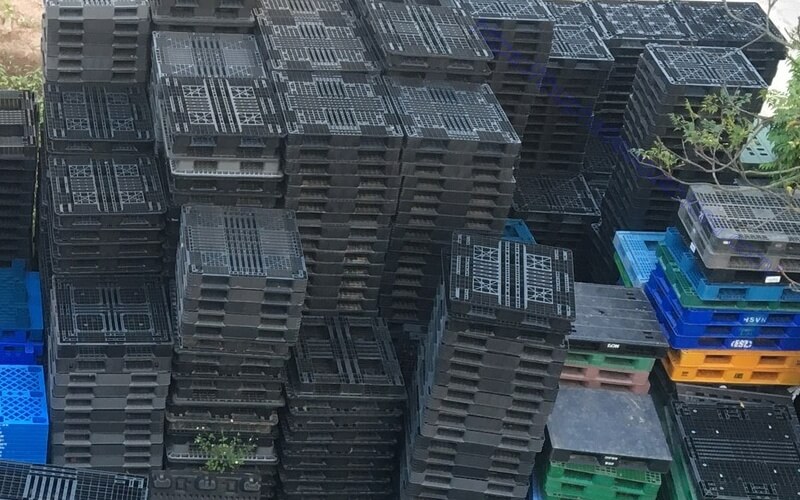 mua pallet nhua cu hong gia cao ho tro tan noi